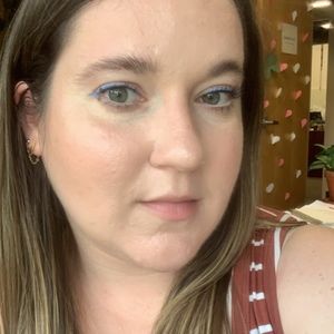 Meet your Posher, Zoe